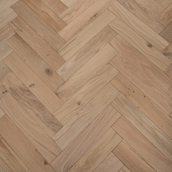 TFE Modern Line Herringbone 14/3x90x450 Unfinished (4V) Classic Grade Tongue & Groove - Image 3