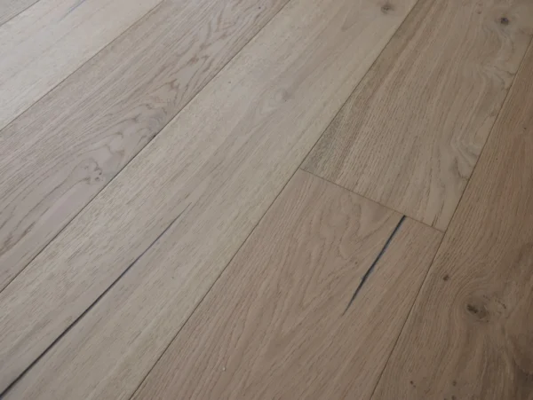 TFE Project Line Engineered Plank 14/2x190x1900 Invisible Finish - Image 3