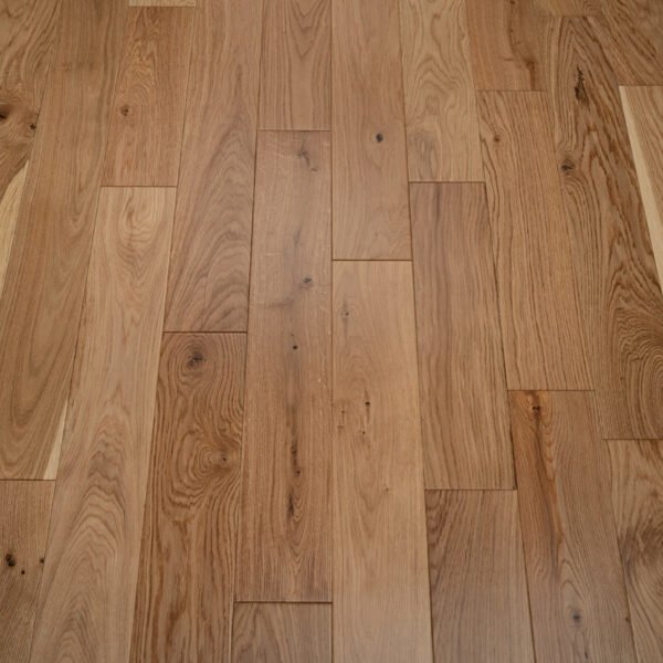 Engineered Wood Straight Plank Click System Lacquered / Lac Traditional Line Wide Planks Mid - Oak Classic - Image 2
