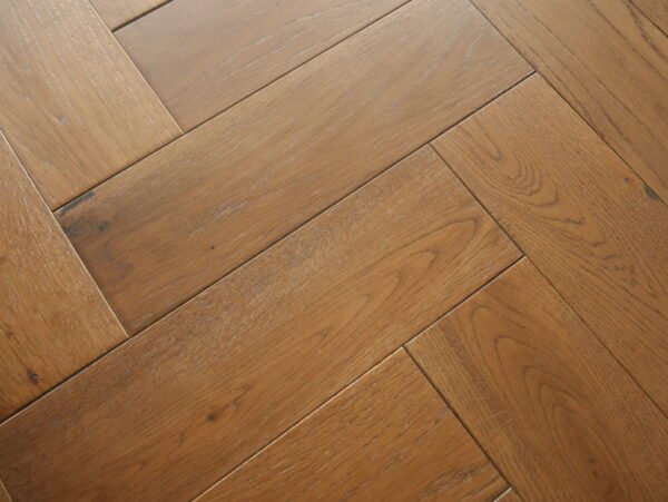 TFE Traditional Line Hardwood Herringbone Oak 18x90x302 Golden Smoke Brushed UV Oiled - Image 14