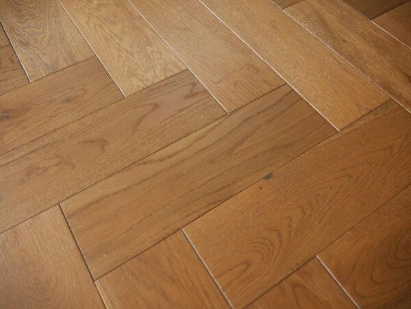 TFE Traditional Line Hardwood Herringbone Oak 18x90x302 Golden Smoke Brushed UV Oiled - Image 16