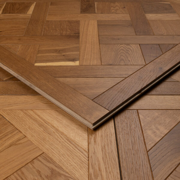 TFE Premium Collection Wood Versailles Panels 20/4x800x800 Classic Grade Brushed Smoked Lac Tongue & Groove - Image 3