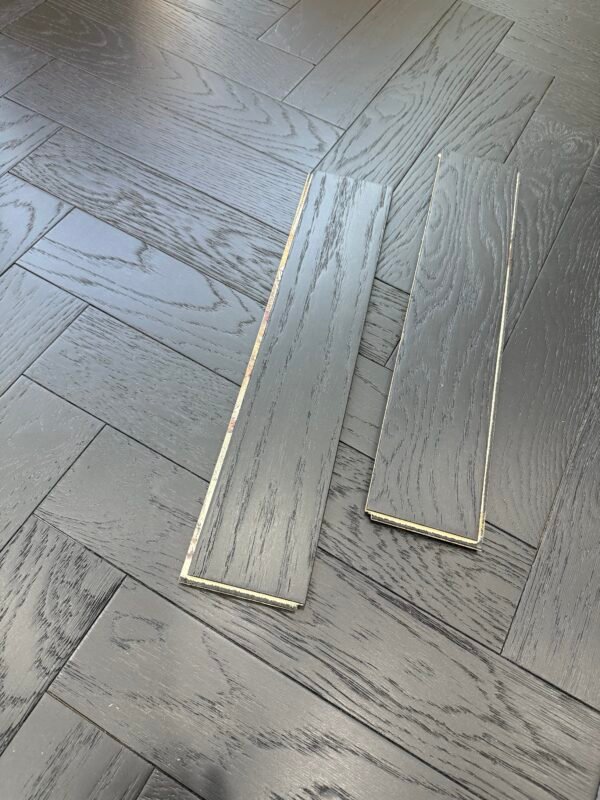 TFE Engineered Herringbone 10/3x90x450 Galaxy Black Classic (Brushed Matt Lac)